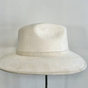 Chapeau - suède blanc