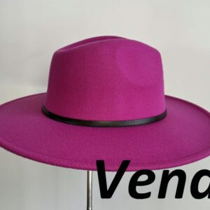 Chapeau - 1 Vendu